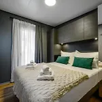 Сasa de vacaciones Mediterranea - Luxury Mobile House With Sundeck