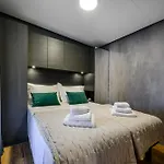 Mediterranea - Luxury Mobile House With Sundeck *
