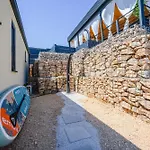 Mediterranea - Luxury Mobile House With Sundeck Сasa de vacaciones