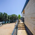 Mediterranea - Luxury Mobile House With Sundeck Сasa de vacaciones *
