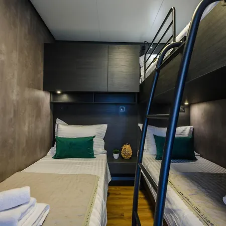 Mediterranea - Luxury Mobile House With Sundeck
