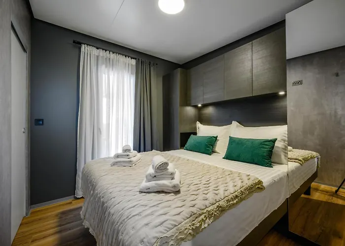 Дом отдыха Mediterranea - Luxury Mobile House With Sundeck